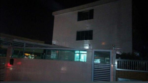 Kitnet 500 M da praia
